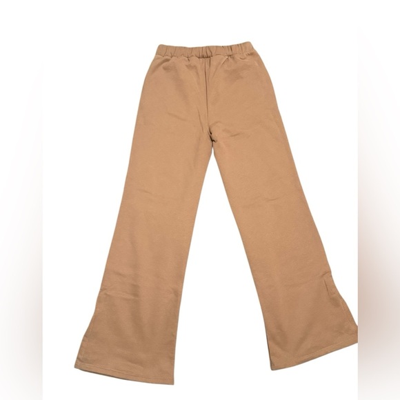 NWT Beyond Yoga On The Go Wide Leg Pants in Toffee Size XS - Picture 1 of 13